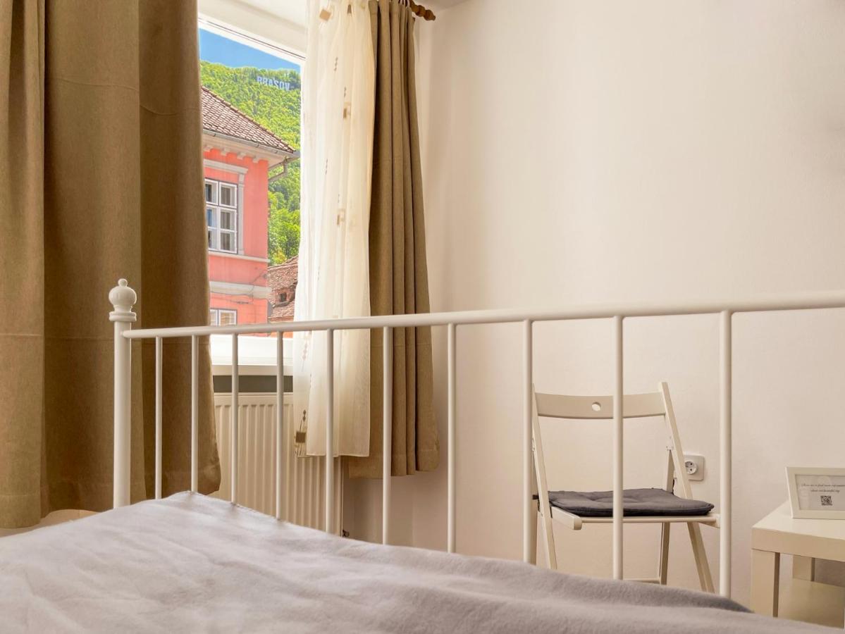 White Moon Apartment Braszów Zewnętrze zdjęcie